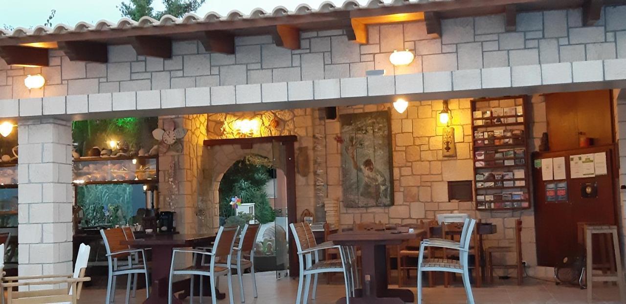 Irides Aparthotel Souvala Ngoại thất bức ảnh